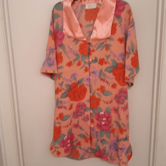 Victoria's Secret Other - Victoria's Secret night shirt